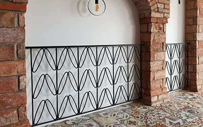 Kalvystės dirbinių dažymas